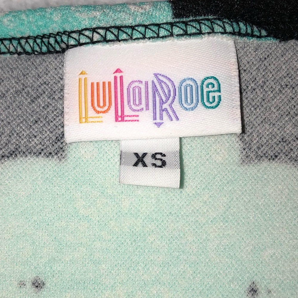 Lularoe Nicole XS black & Aqua  medallion print - Picture 4 of 6